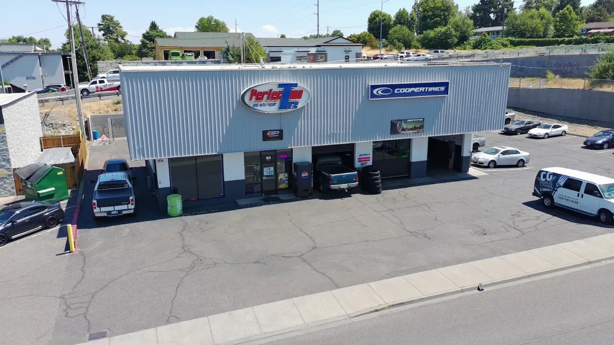 Perfection Tire - Kennewick Columbia Center Store